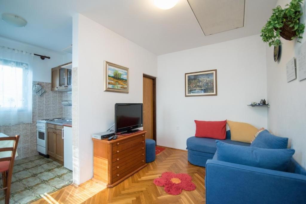 Apartments Natasa Supetar Zewnętrze zdjęcie