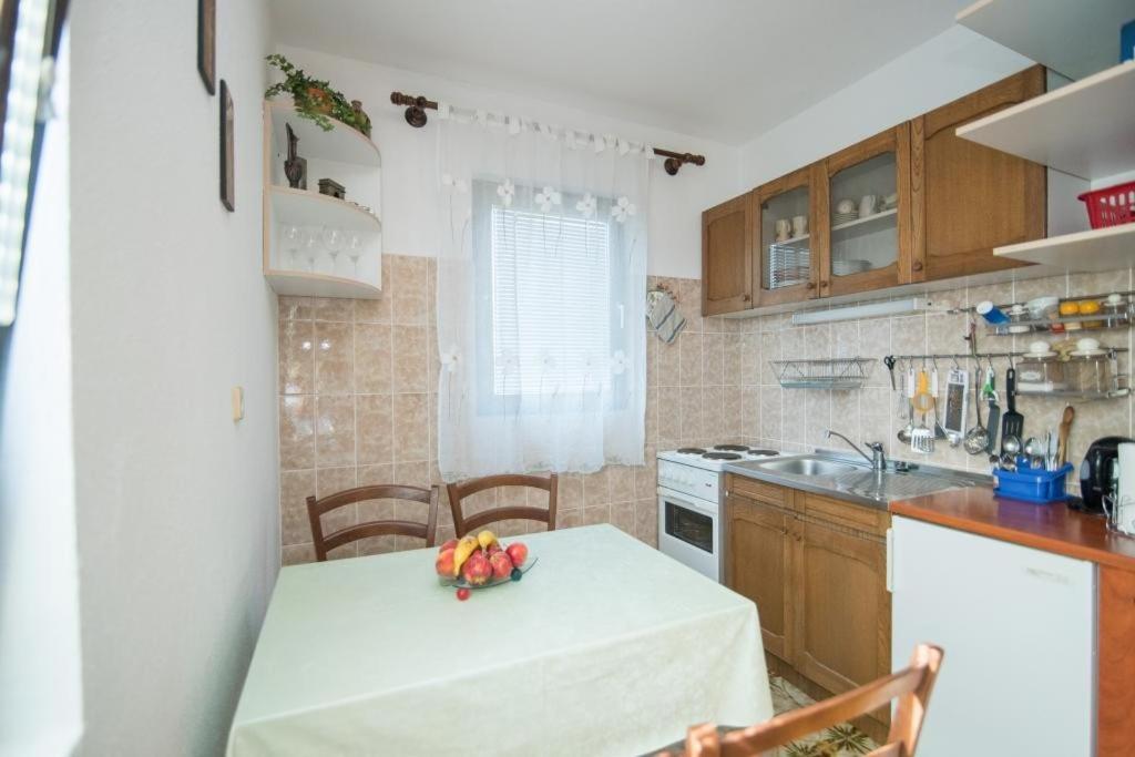 Apartments Natasa Supetar Zewnętrze zdjęcie