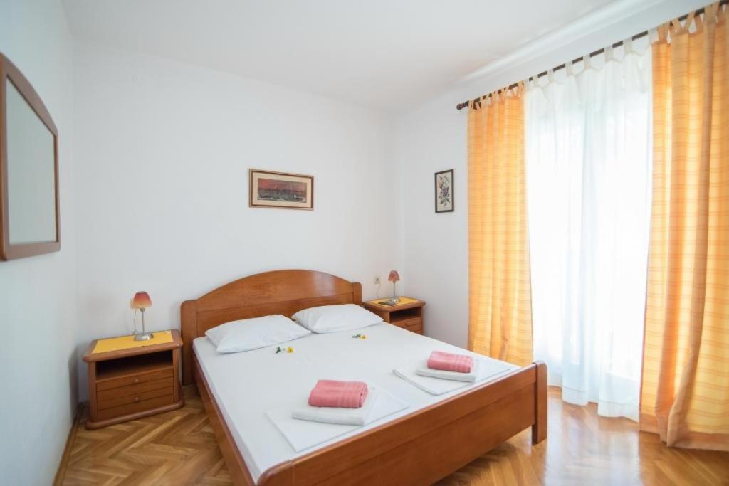 Apartments Natasa Supetar Zewnętrze zdjęcie