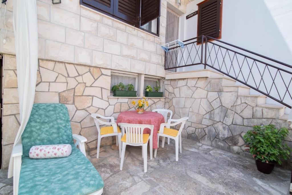 Apartments Natasa Supetar Zewnętrze zdjęcie